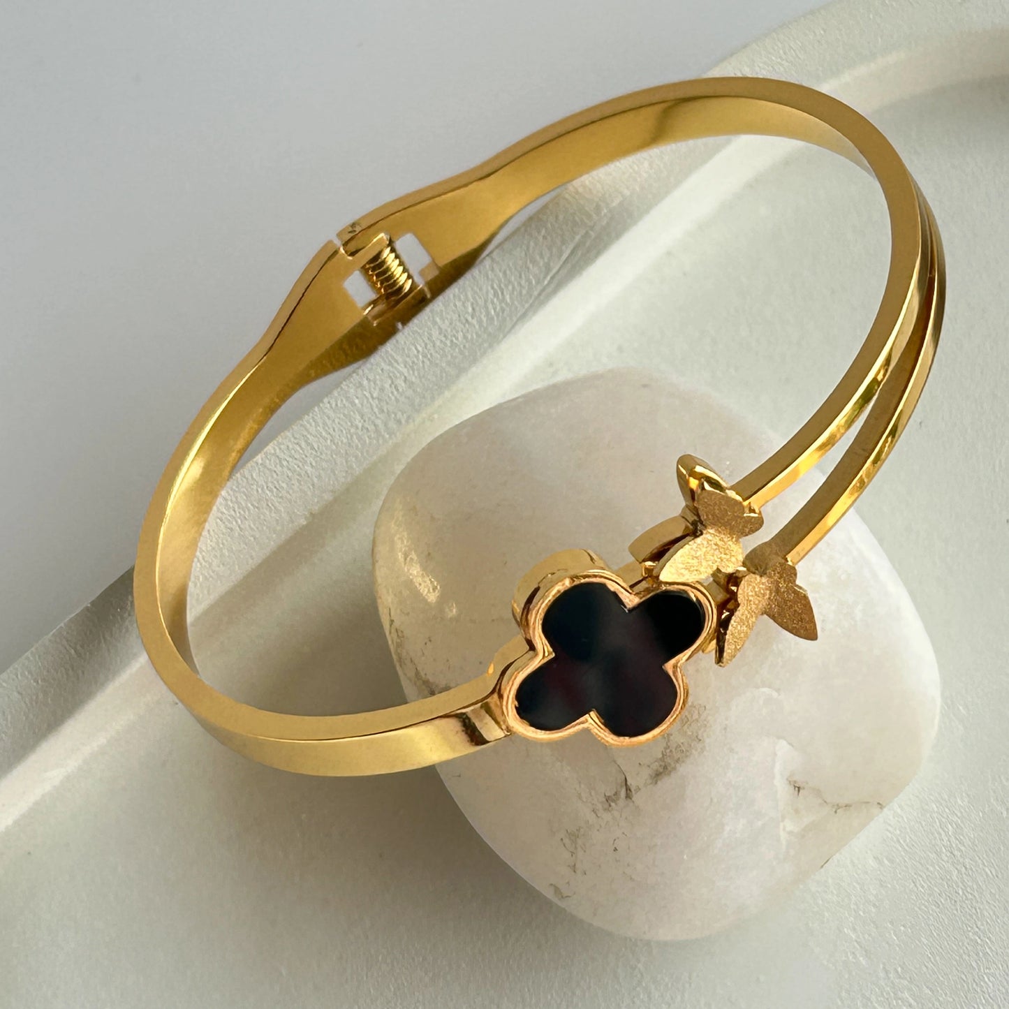 Butterfly Clove Bangle