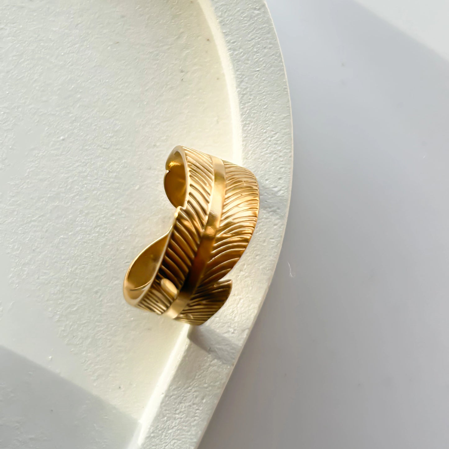 Leaf Band Ring