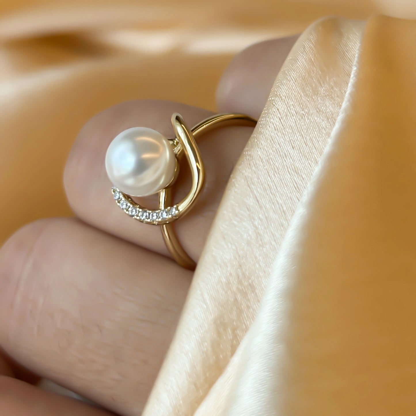 Pearl Heart Ring