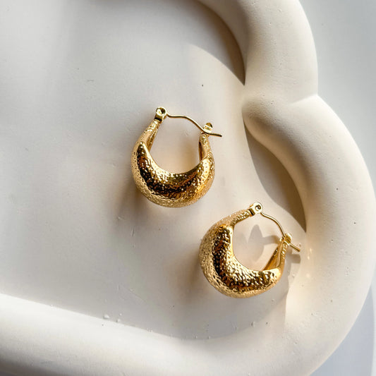 Classic Textured Hoops