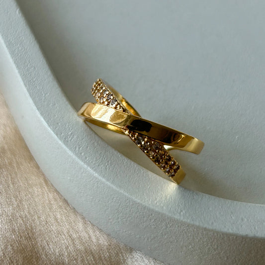 Cross Weave Diamond Ring