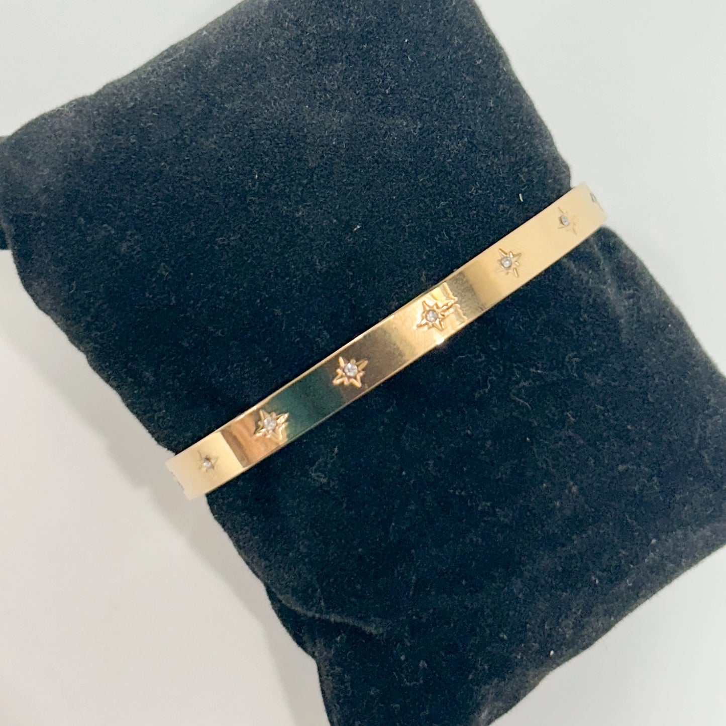 Diamond Studded Gold Bracelet