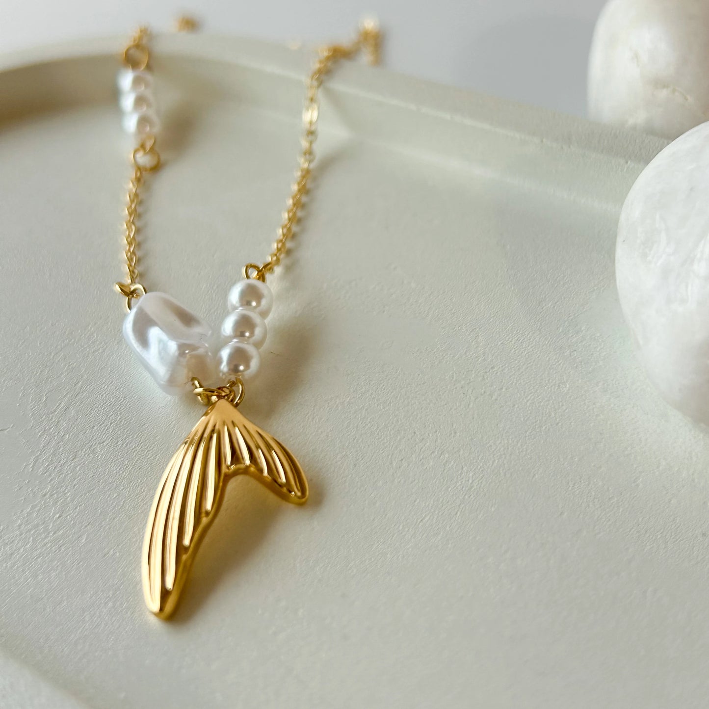 Fish Tail Pearl Necklace