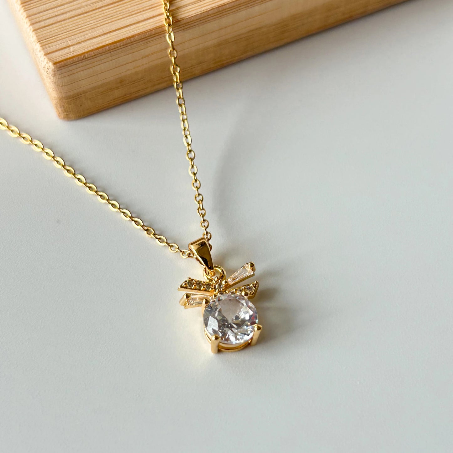 Royal Solitaire Necklace