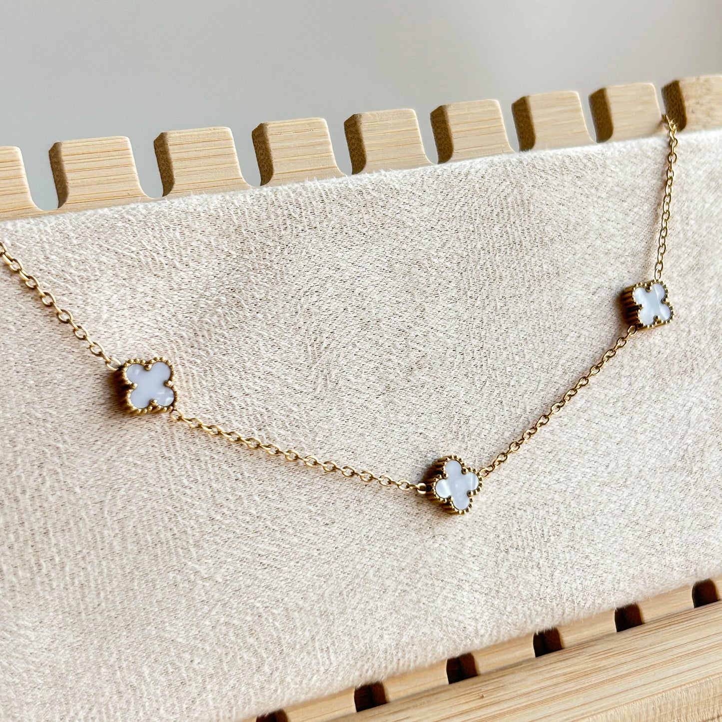 White Clove Pendant